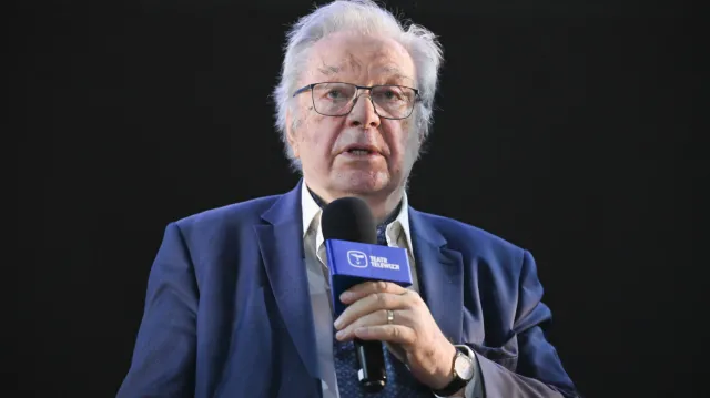 Krzysztof Zanussi miał wypadek. Złamał rękę i kość czaszki