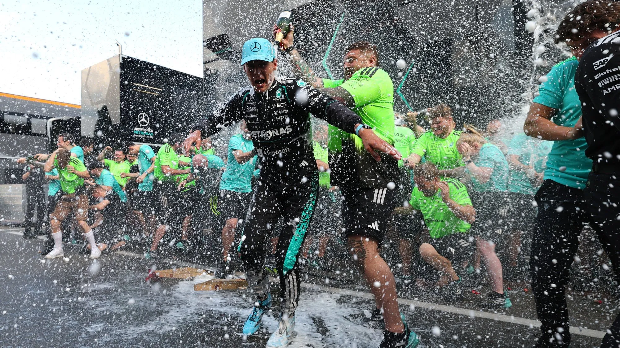 Russell wygrał Grand Prix Austrii. Bolidy Cadillaca na piątym okrążeniu zaczęły się palić