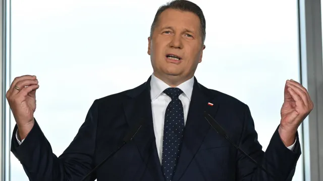 Czarnek wie, kto jest "normalny". "Trzaskowski to damski bokser", a "Tusk to bezczelny typ"