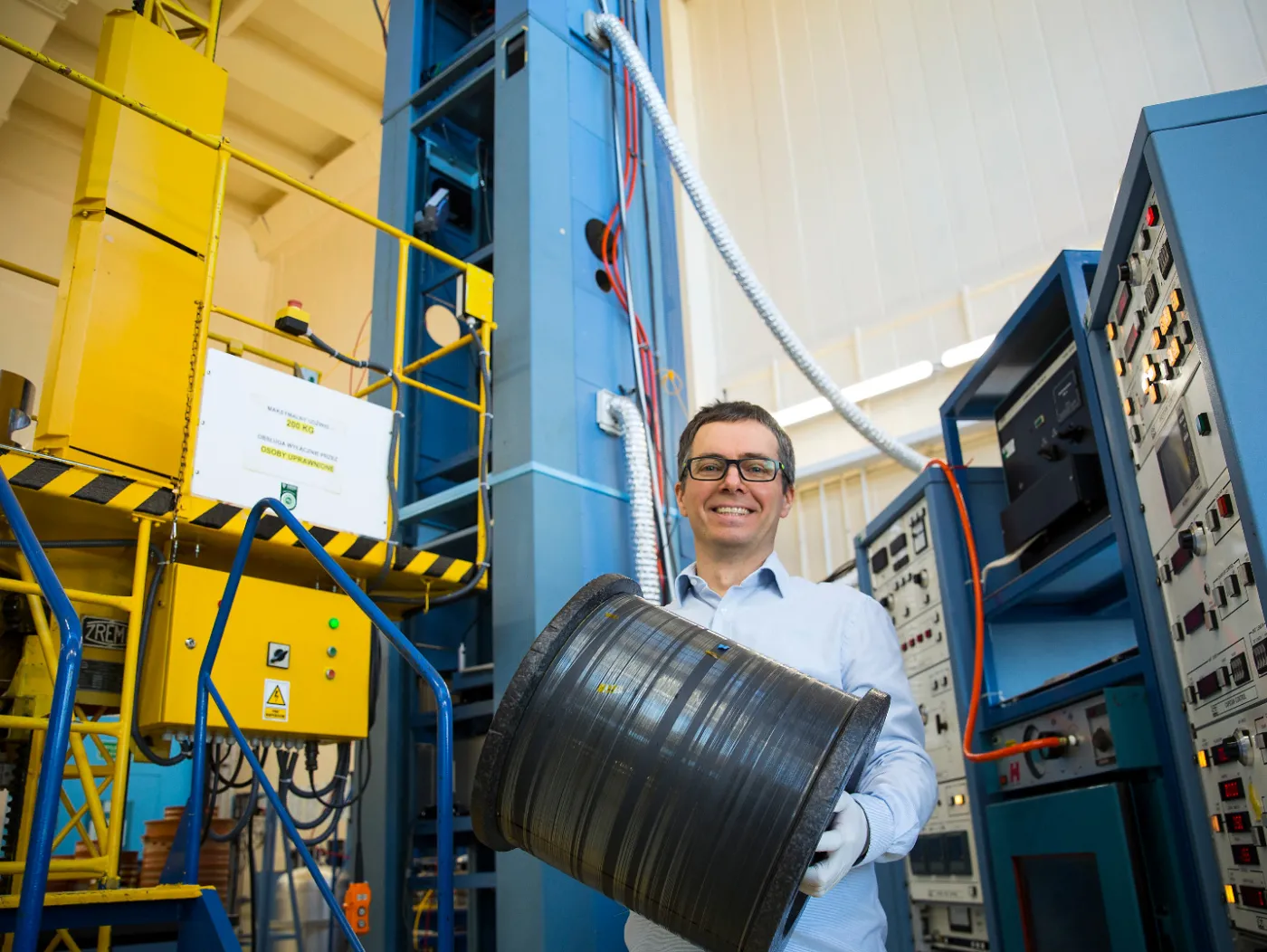 Laserowe love. "Synowi tłumaczę, że budujemy miecz świetlny" [EUREKA! DGP]