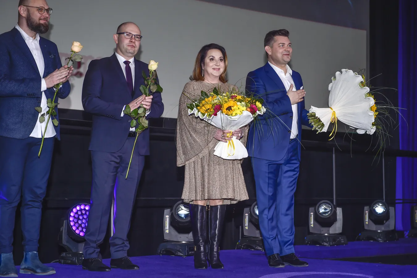 Danuta Martyniuk ujawnia sms-y od byłej synowej. "Boję się o życie Laury i swoje"