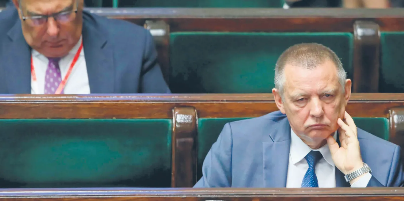 Banaś: Wody Polskie nieprzygotowane. Firma odpiera zarzuty