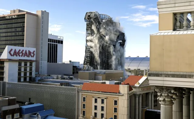 Kasyno Donalda Trumpa wysadzone. NAGRANIE