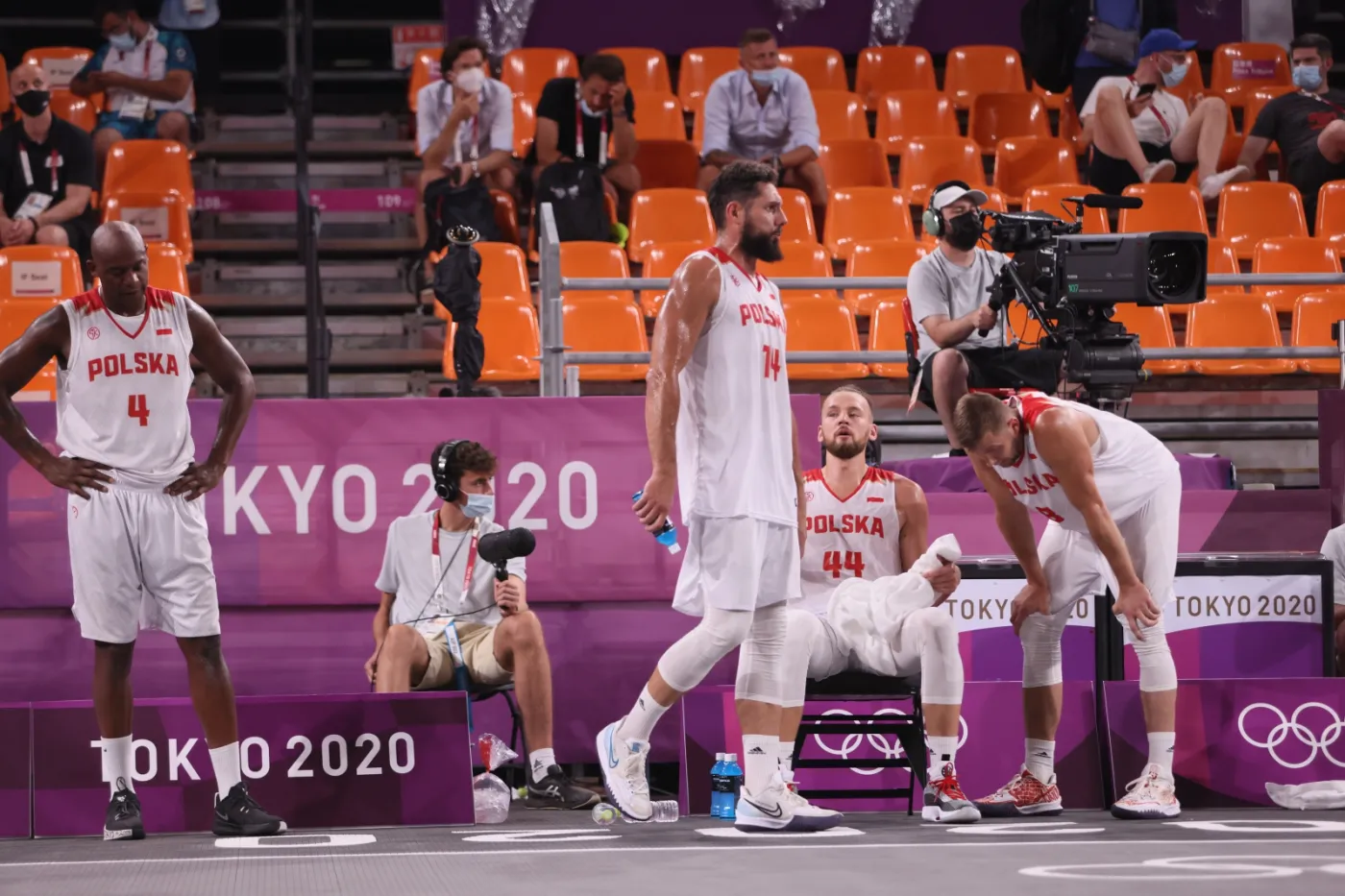 Wtorek w Tokio. Szpadzistki po medal, koszykarze grają o wszystko