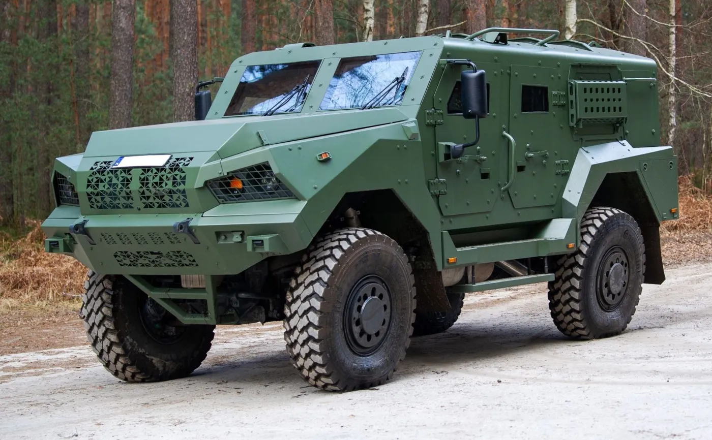 autosan-4x4-czyli-taktyczny-pojazd-wielozadaniowy-z-huty-stalowa-wola-37516897.jpg