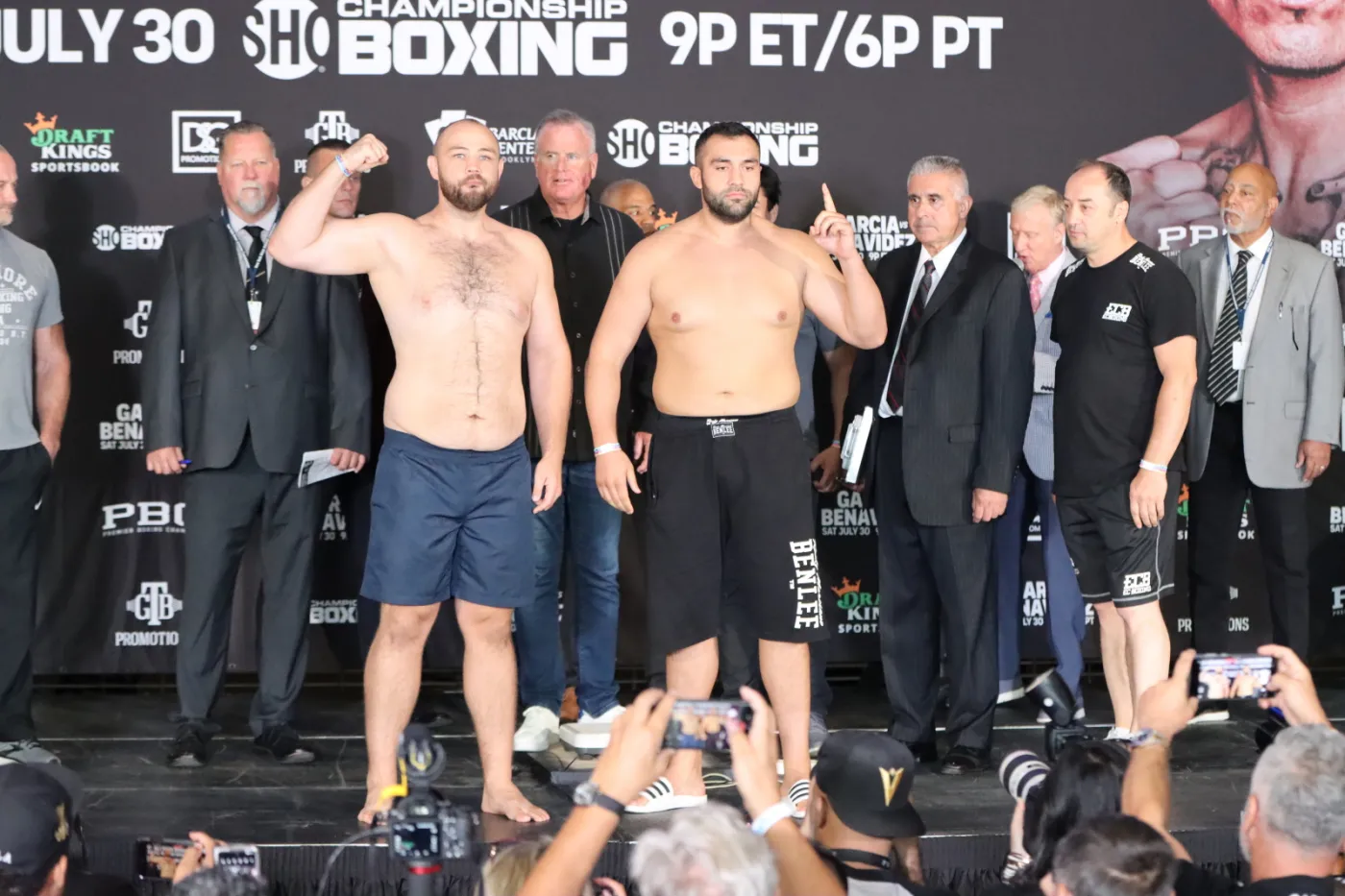 Adam Kownacki przegrał bokserską walkę z Turkiem Demirezenem