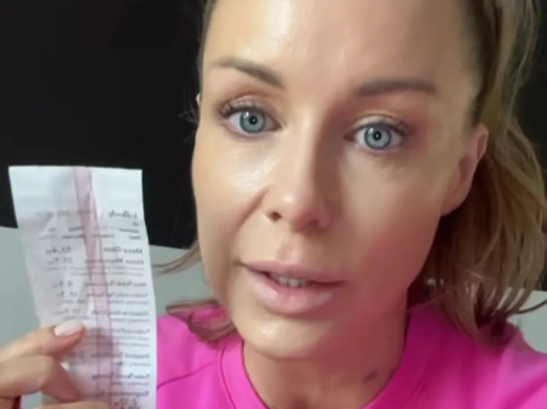 Karteczka grozy... Małgorzata Rozenek będzie musiała ostro wziąć się do pracy po wakacyjnych szaleństwach