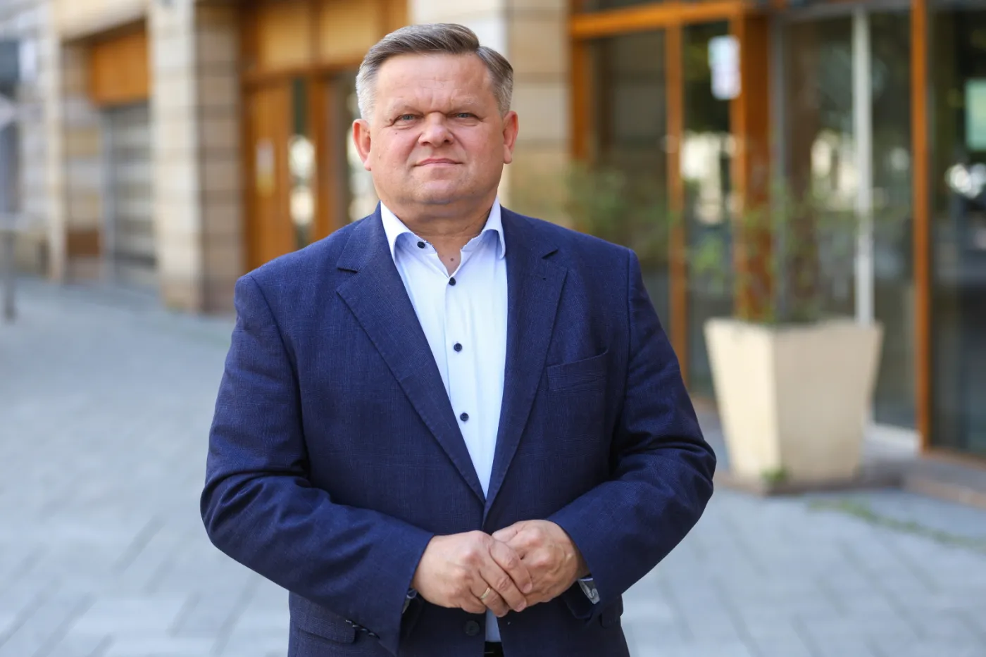 Wiceszef MON o zgubionym zapalniku: To szukanie igły w stogu siana