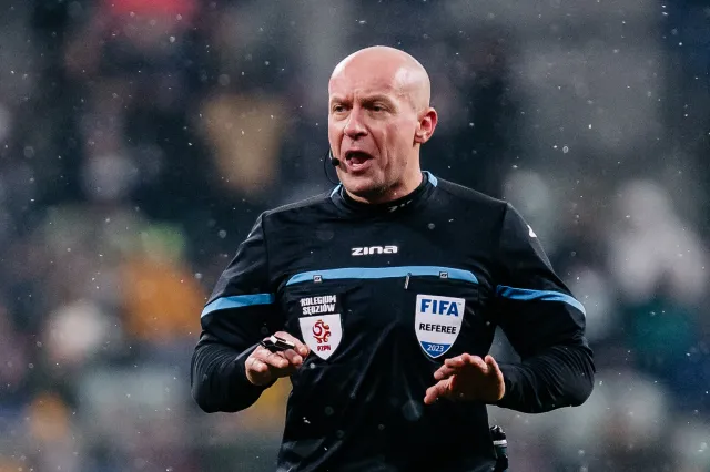 Sędzia Marciniak w ogniu krytyki. Nie przebiera w słowach w kontakcie z piłkarzami