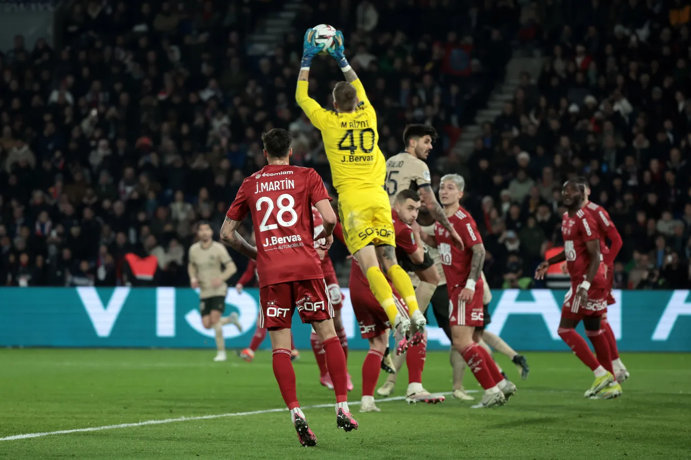 Efektowny gol rezerwowego zabrał Paris Saint-Germain zwycięstwo [WIDEO]
