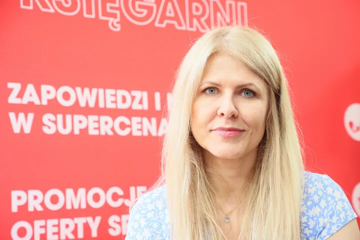 renata-grochal-bedzie-prowadzic-polityczne-rozmowy-w-radiowej-trojce-38112625.jpg
