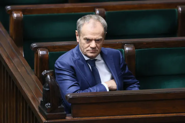Afera zegarkowa w MON. Tusk zabrał głos