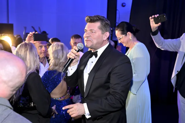 Zenek Martyniuk komentuje artystyczne dokonania syna. "Dużo ludzi śpiewa..."