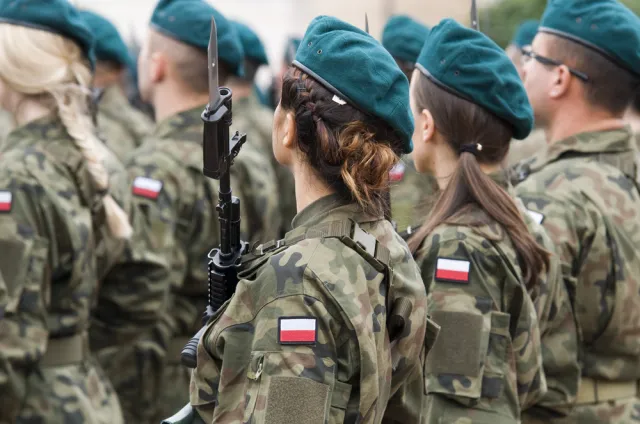 230 tys. Polaków dostanie list z wojska. Sprawdź, czy jesteś na liście