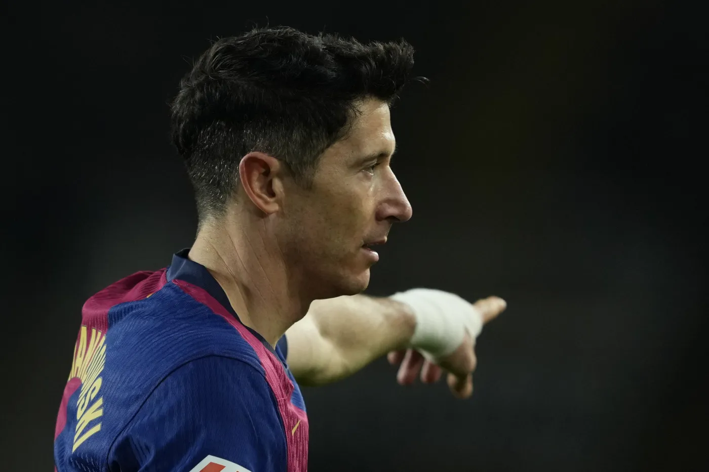 Robert Lewandowski wściekł się, że trener Barcelony zdjął go z boiska