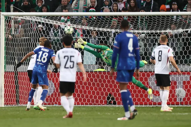 Legia awans ma już z głowy. Bramkarz Chelsea nudził się przez cały mecz