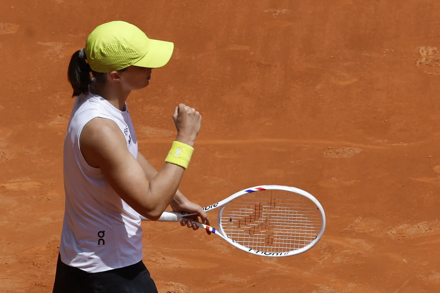 Świątek zaspała na pierwszego seta. Przebudziła się po zimnym prysznicu