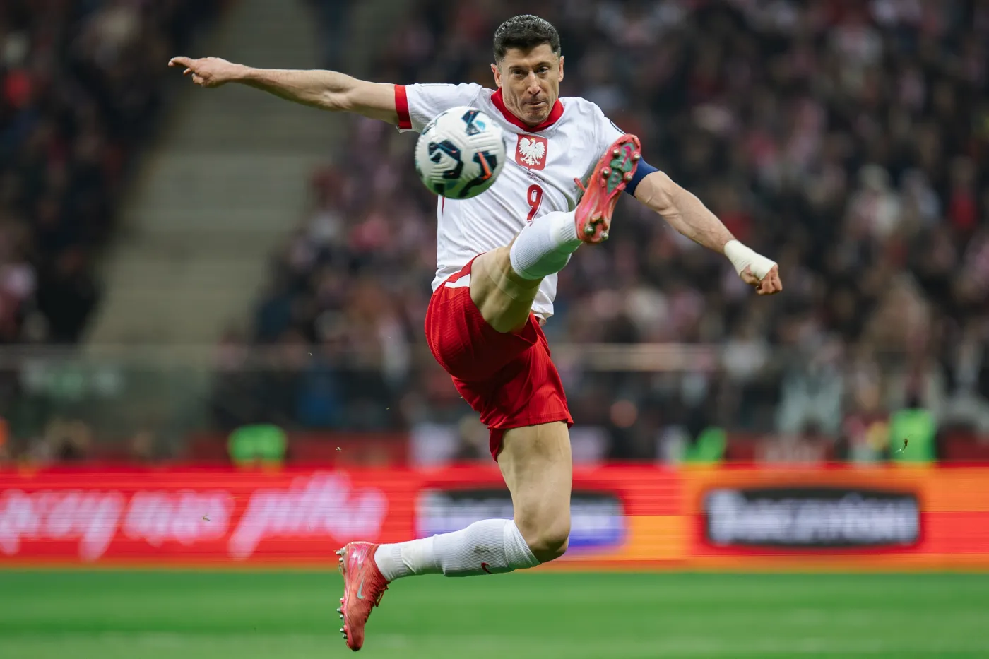 Top 10 najbogatszych sportowców. Na którym miejscu Robert Lewandowski?