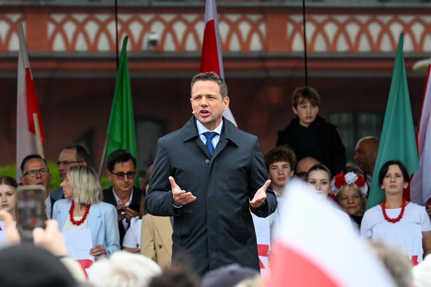 Trzaskowski kończy kampanię z przytupem. "Wybierzmy spokój i uczciwość"