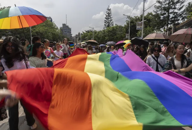 Parada Równości w Warszawie. Osoby LGBT+ nie chcą się chować po piwnicach