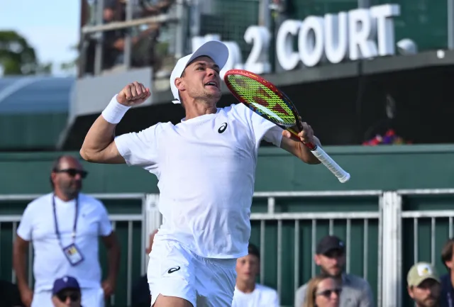 Kamil Majchrzak po raz pierwszy w karierze zagra w 1/8 finału Wimbledonu