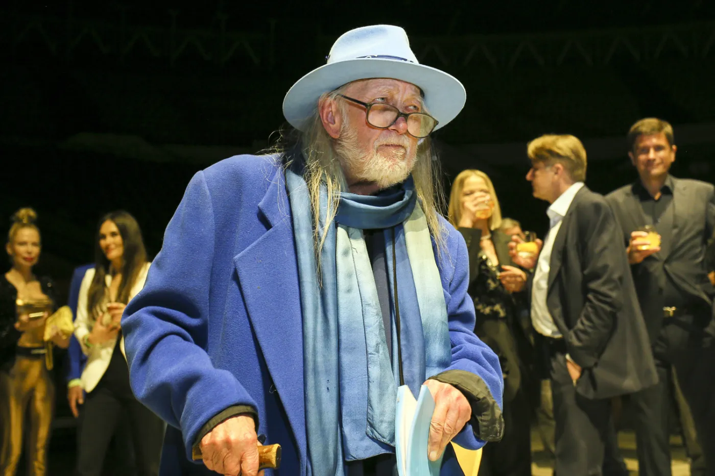 Legenda polskiej mody walczy o powrót do zdrowia. "Potrzebna jest krew"