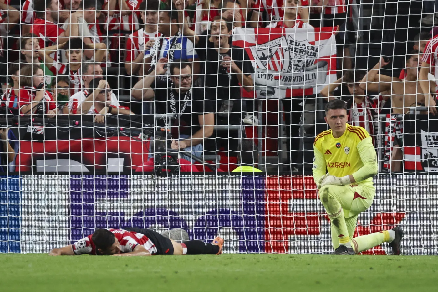 Liga Mistrzów. Kochalski nie zatrzymał Athletic. Pierwsza porażka Azerów