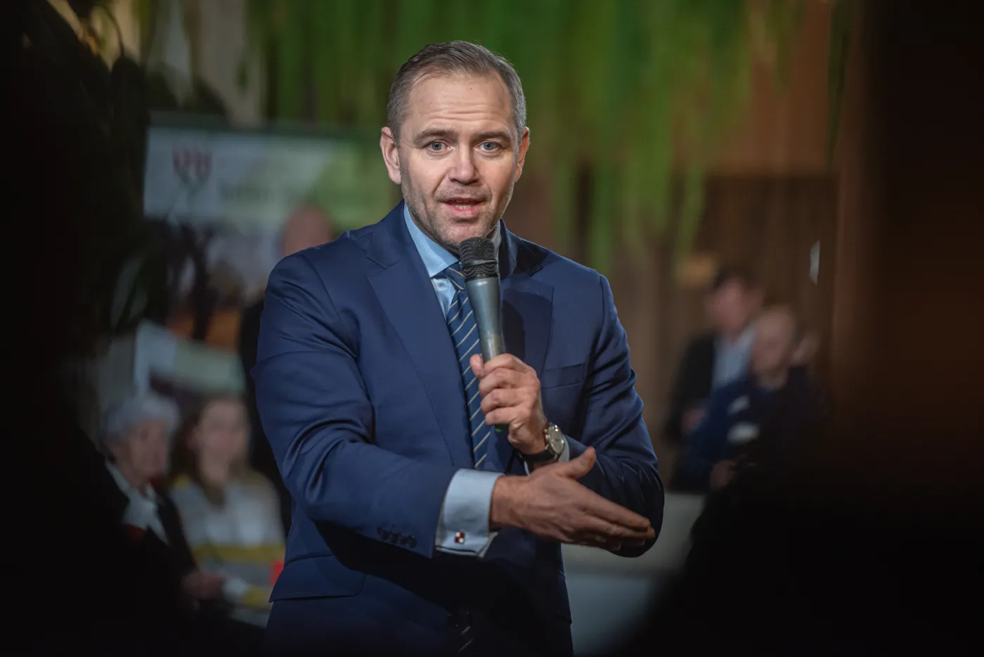 Prezydent Nawrocki zmienia plany.  Nie chce się spotkać z Orbanem