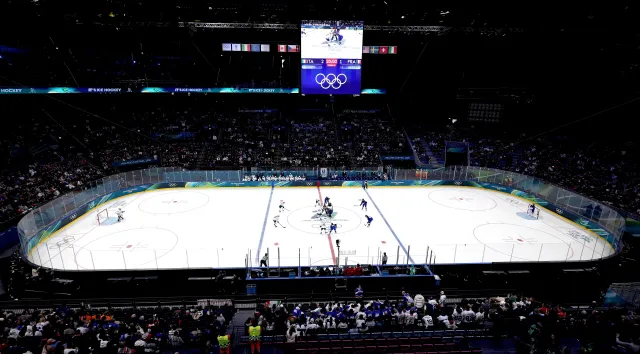 Skandal na igrzyskach olimpijskich. Rosyjska flaga na meczu USA - Czechy