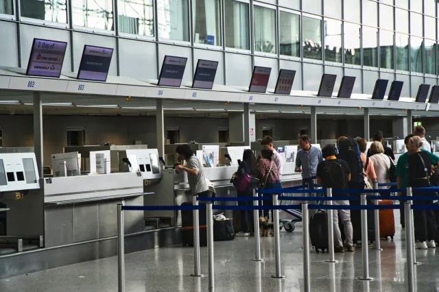 Niemcy masowo opuszczają swój kraj. Emigracja sięga rekordowych poziomów