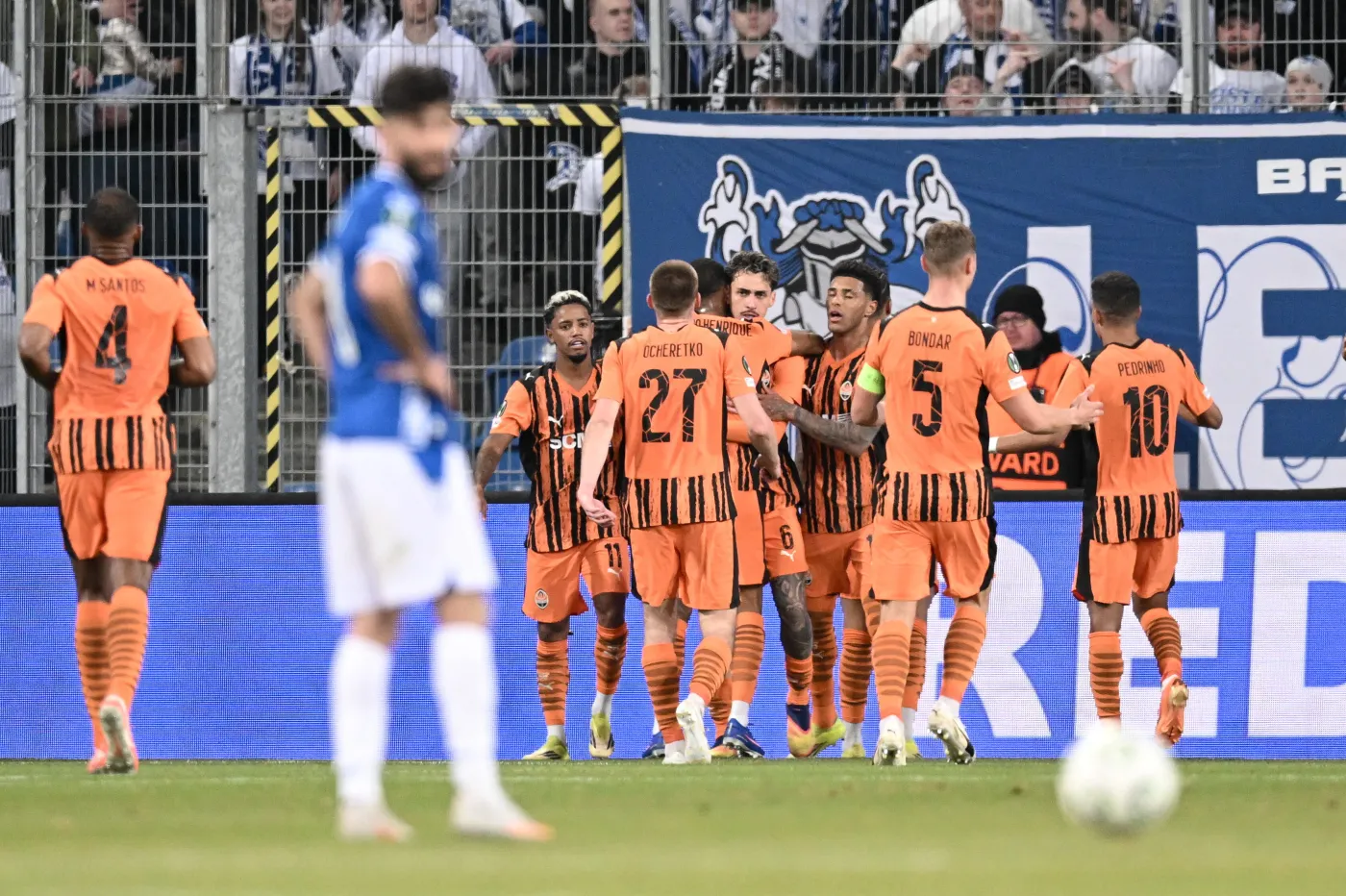 Liga Konferencji. Lech oddalił się od awansu. Szachtar wygrał w Poznaniu