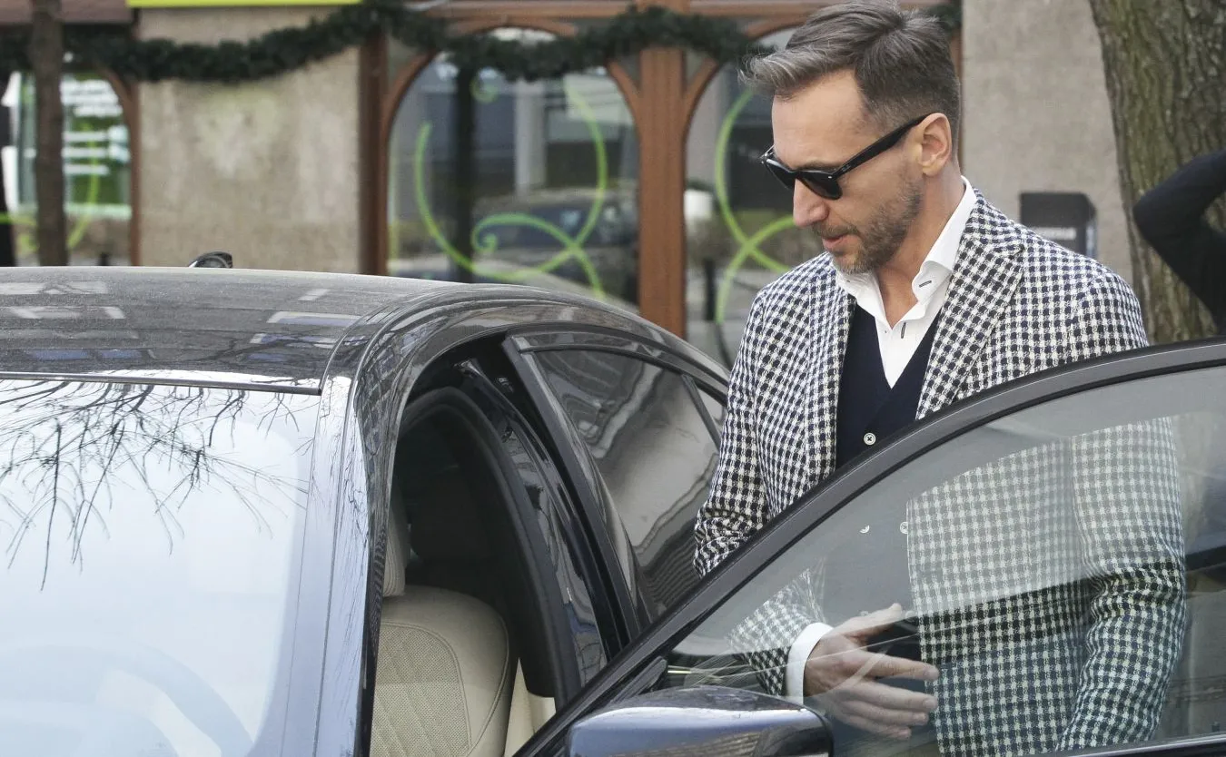 Piotr Kraśko skazany za jazdę samochodem bez uprawnień. Oświadczenie dziennikarza