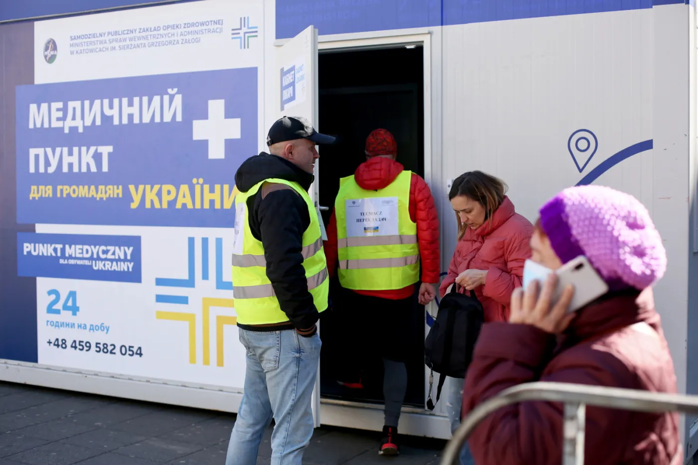 Apel naukowców: Kryzys humanitarny nie zakończył pandemii. Nie znośmy obostrzeń