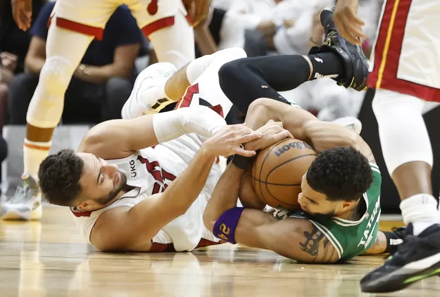 Tatum i Brown załatwili Heat. Boston Celtics w wielkim finale ligi NBA!