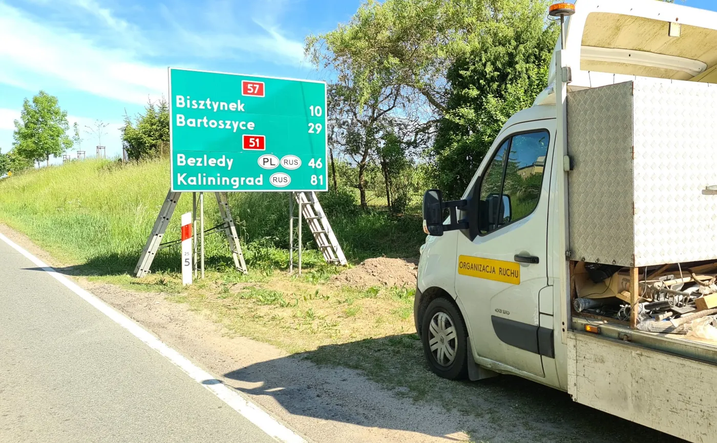 kaliningrad-umarl-niech-zyje-krolewiec-nowe-znaki-juz-na-polskich-drogach-37819319.jpg
