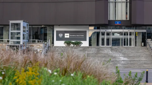 NBP i banki za ograniczeniem dostępności wakacji kredytowych