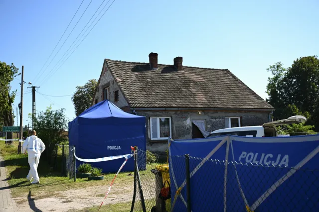 Makabra w domu w Czernikach. Ciała dzieci w piwnicy, trzy zabójstwa i kazirodztwo