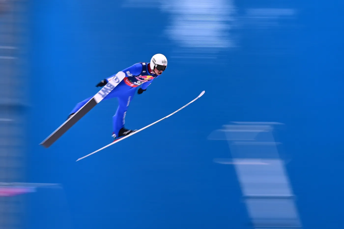 MŚ w lotach. Piotr Żyła szósty po pierwszym dniu. Kamil Stoch nie wystartował