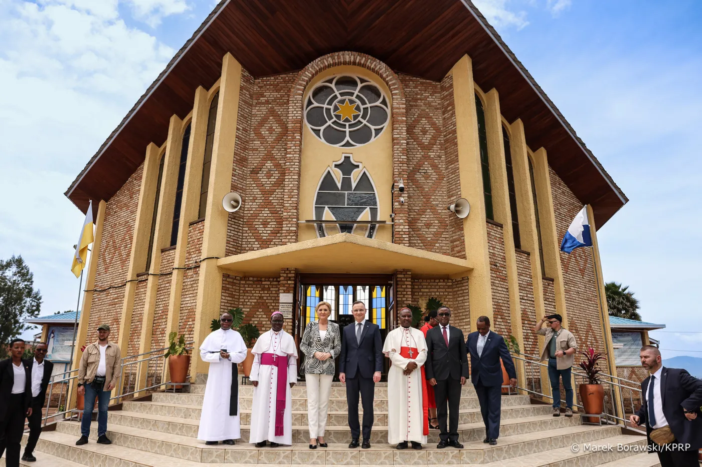007-para-prezydencka-sanktuarium-matki-bozej-kibeho-20240208-mb2-9341-1-38085789.jpg