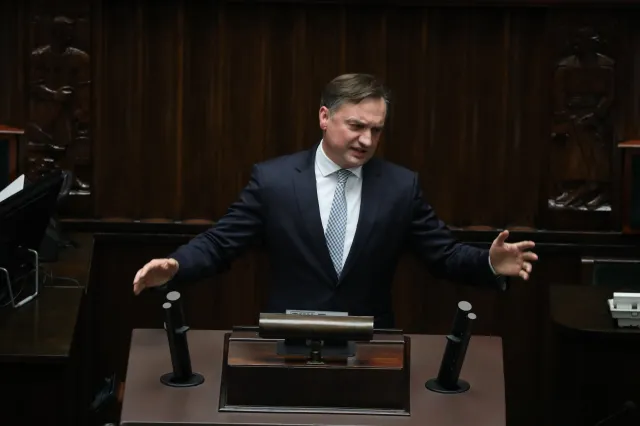 "Zbigniew Ziobro walczy dziś o życie". Nowy wpis Warchoła