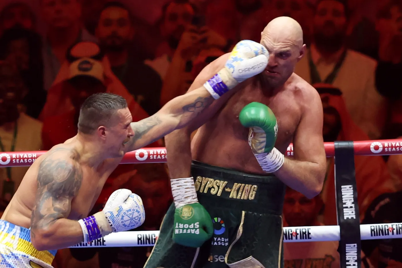 oleksandr-usyk-zgarnal-wszystkie-pasy-tyson-fury-doznal-pierwszej-porazki-38192168.jpg