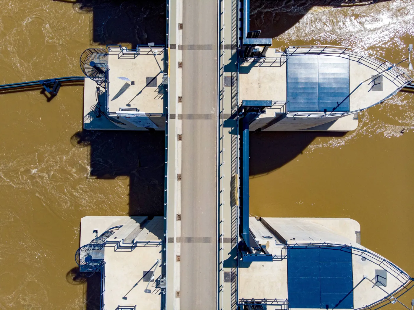 Dramatyczna sytuacja w południowej Polsce. Uruchomiono zbiornik Racibórz Dolny