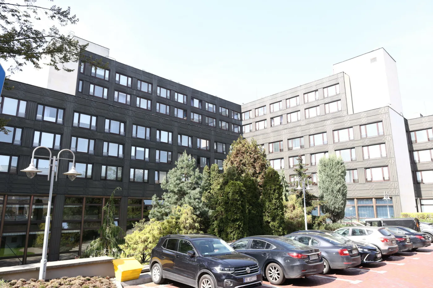 Ekscesy polityków PiS w hotelu poselskim. Musiały interweniować służby