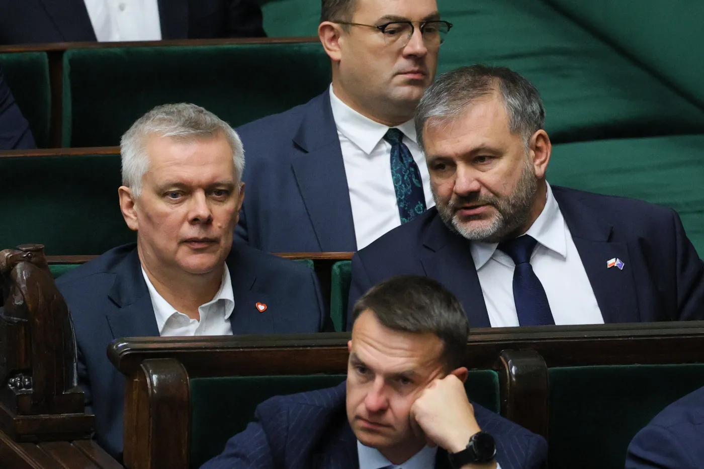 Siemoniak uderza w Nawrockiego. "Brak podpisu prezydenta jest nie do obrony"