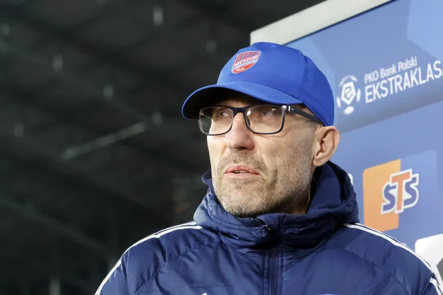 Papszun w Rakowie doszedł do sufitu. To idealny moment na przejęcie Legii