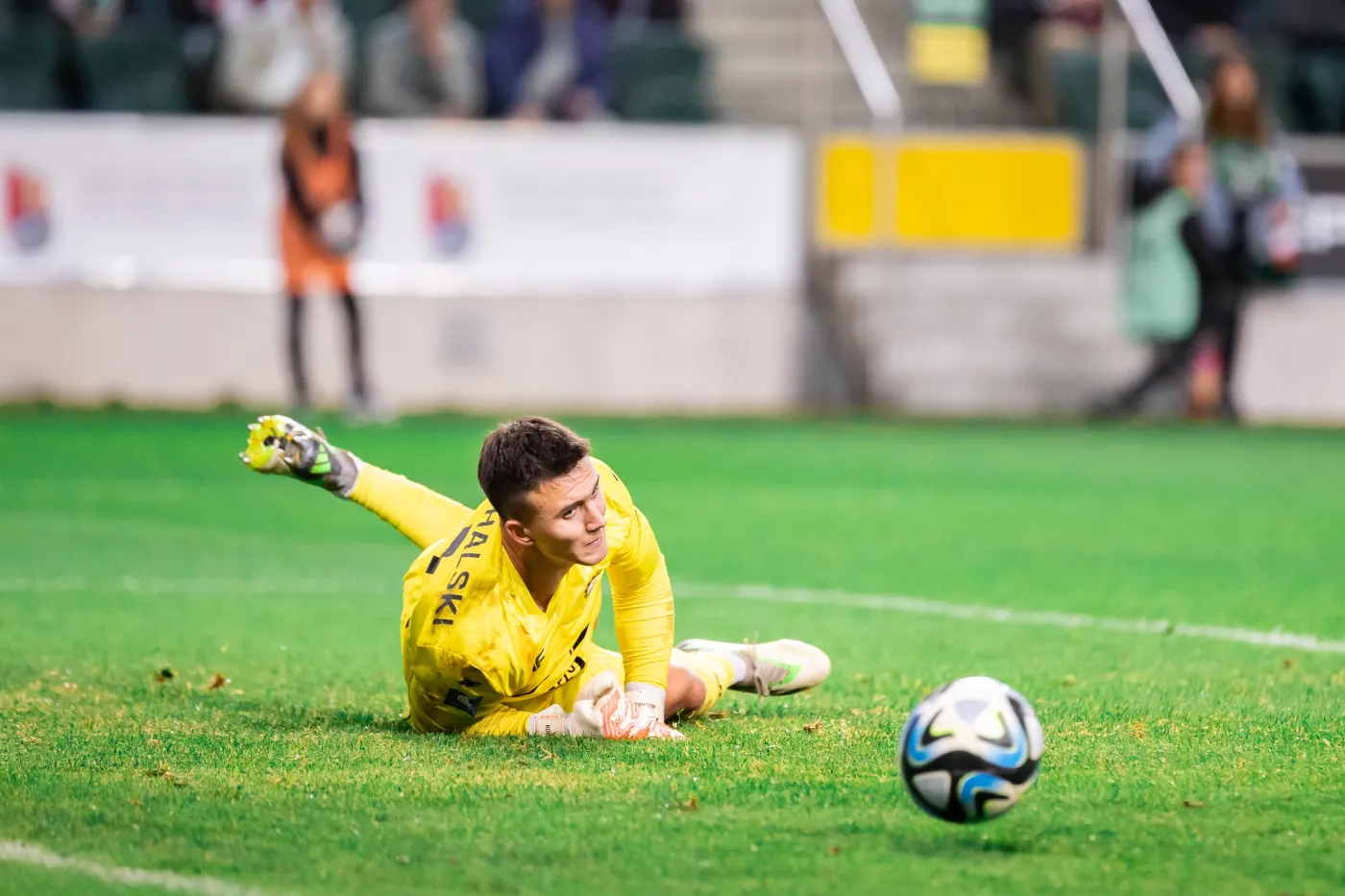 Liga Mistrzów. Kochalski w bramce dokonywał cudów. Obronił nawet rzut karny