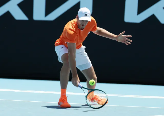 Australian Open. Hurkacz wraca do domu. Przegrał z niżej notowanym rywalem