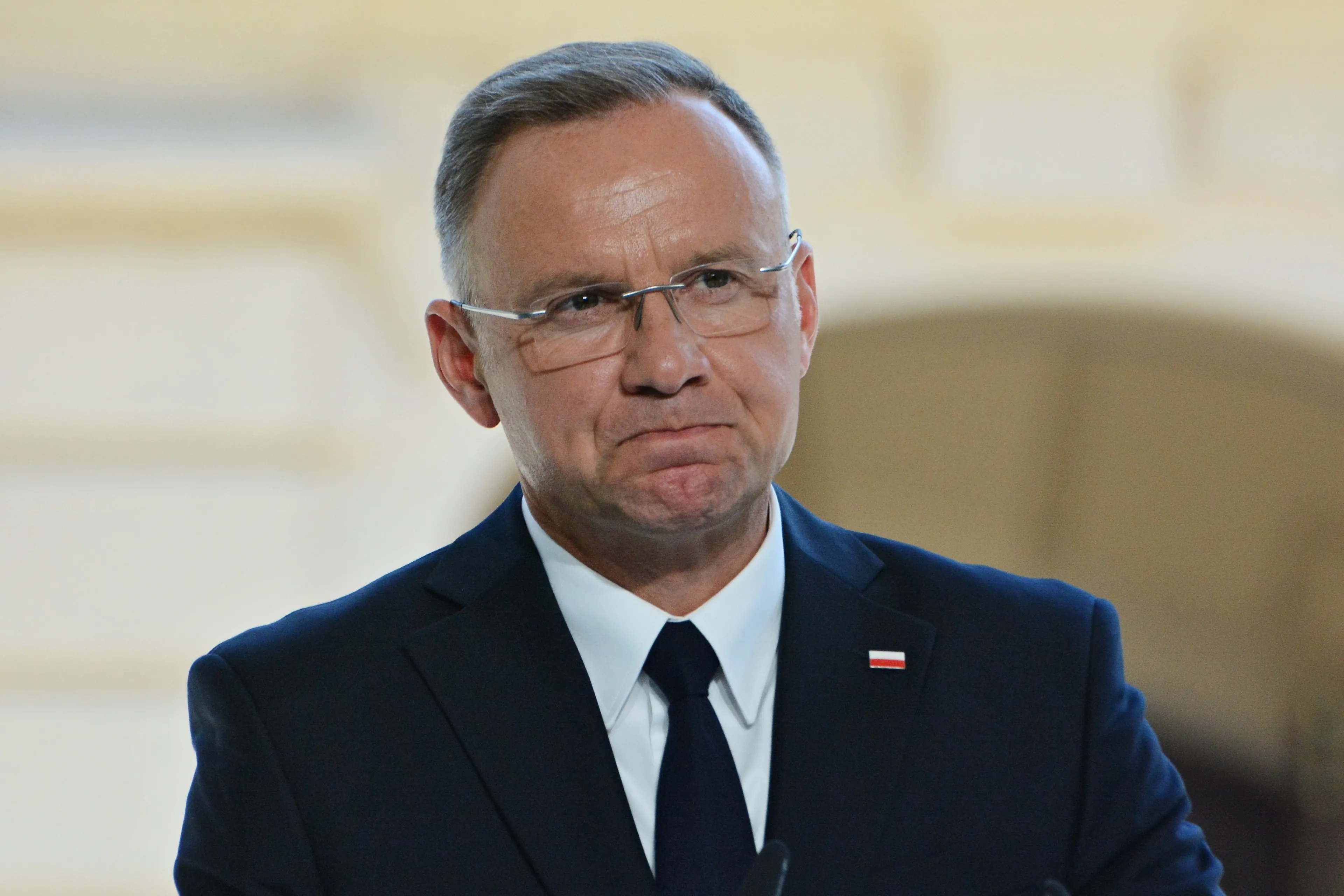Duda wręczał order Zełenskiemu. Dziś przyznaje: Zachowanie Wołodymyra zmieniło się wyraźnie
