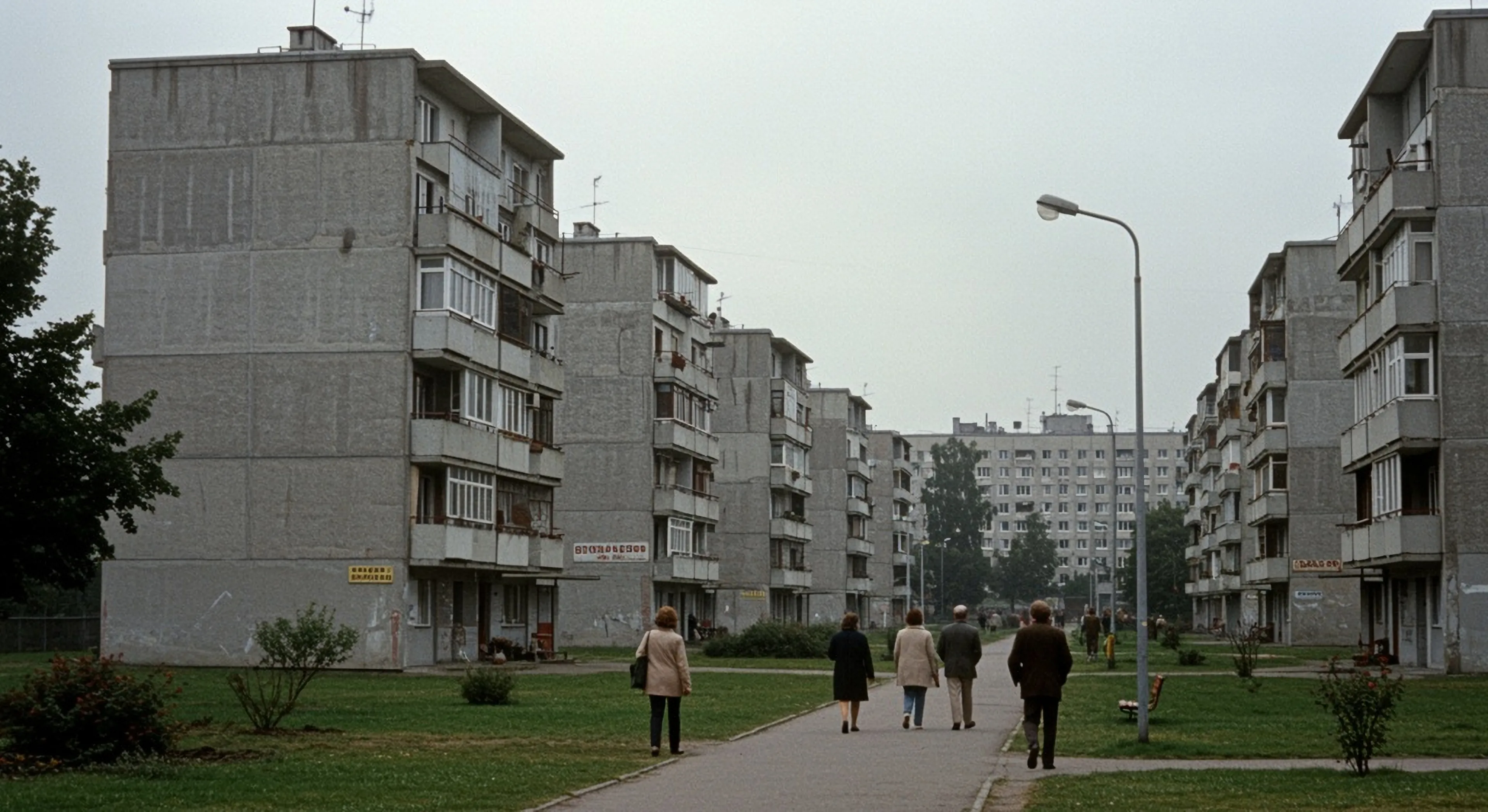 Quiz wiedzy o życiu w PRL. 16/20 to obowiązek dla osób z tamtego pokolenia