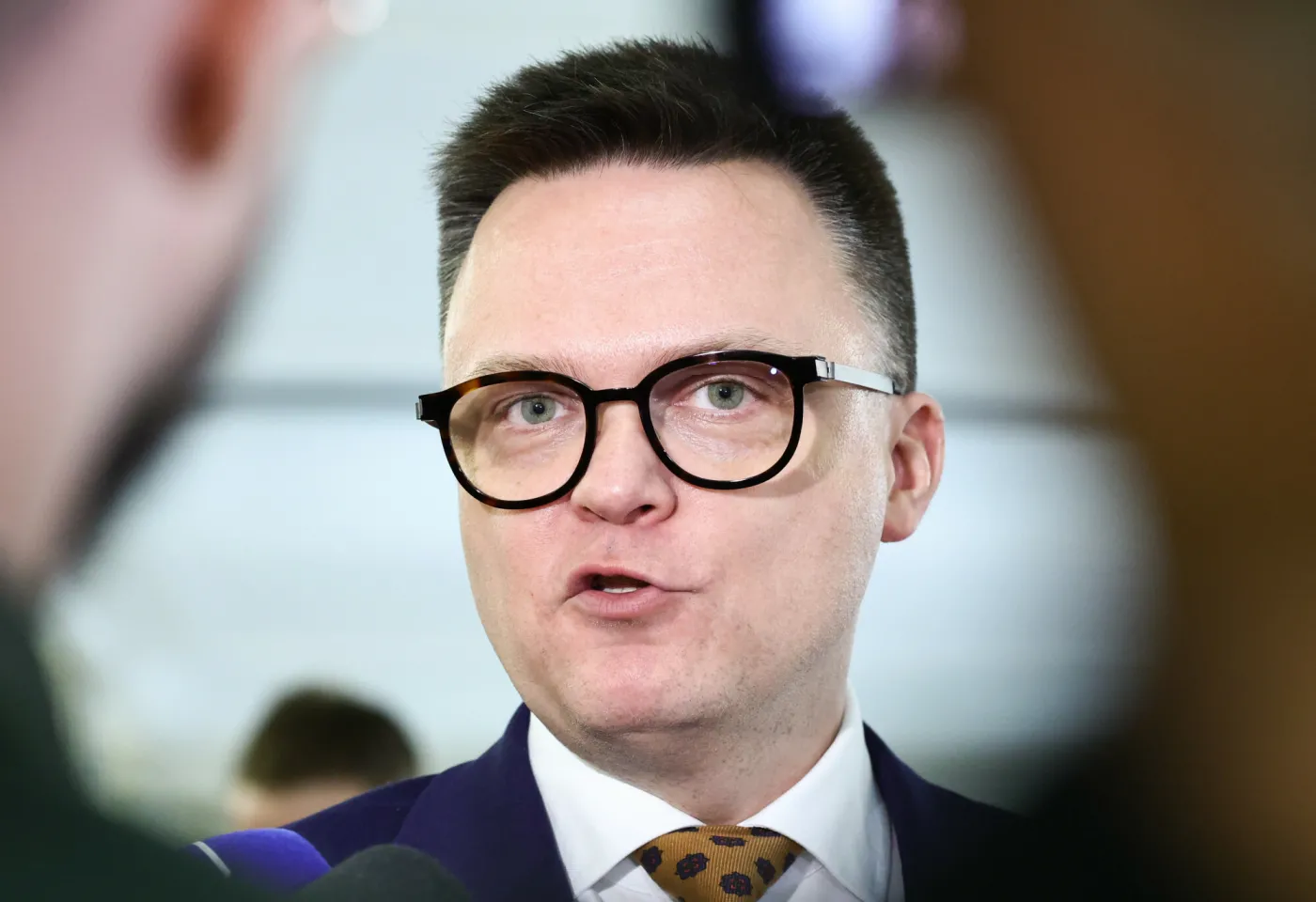 Hołownia o aferze Collegium Humanum. "Moi byli koledzy próbują mnie umoczyć"